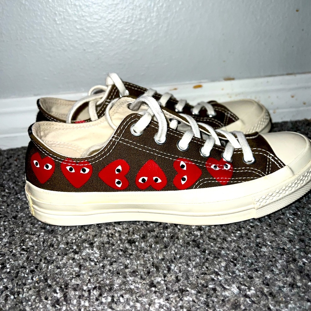 Comme does garçon converse low top